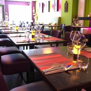 Thais Restaurant LemonLeaf image 1