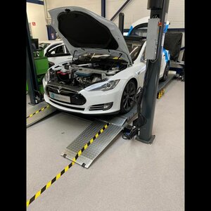 Vakgarage Houtkooper image 4