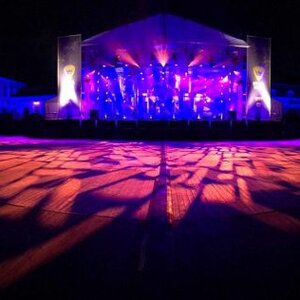 Triple Showtechniek image 2