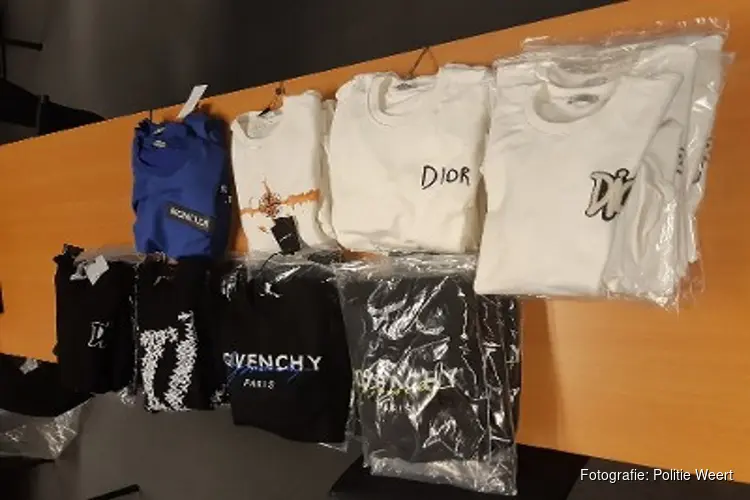 Merklabels leiden naar vondst namaakkleding