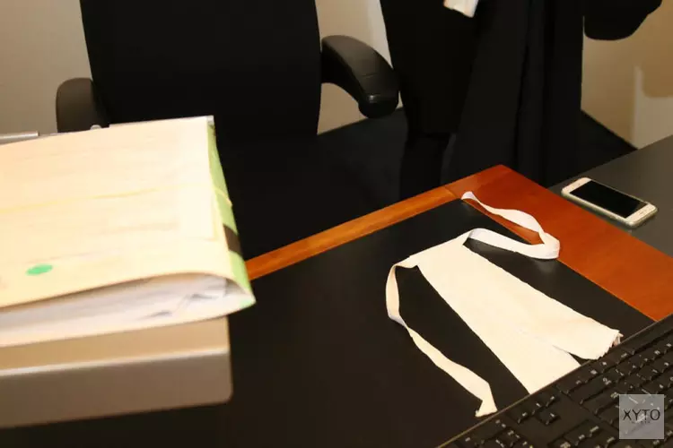 Celstraf en taakstraffen voor directeur en medewerkers champignonkwekerij