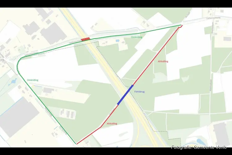 Fietsbrug Kievitweg tijdelijk afgesloten vanwege schade