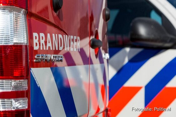 Auto volledig uitgebrand in Helden