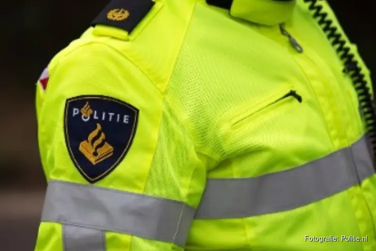 Levenloos lichaam vrouw aangetroffen in bosschage langs de Maas